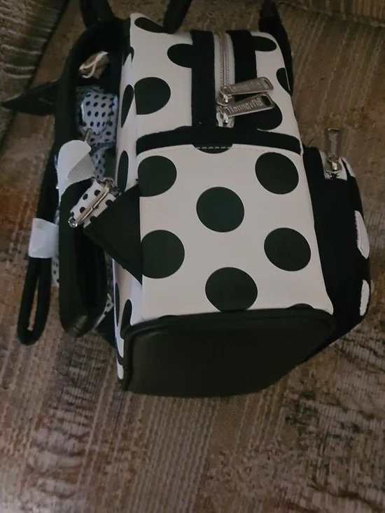 Loungefly Minnie Polka Dot Pearl Mini Backpack - Picture 5 of 6